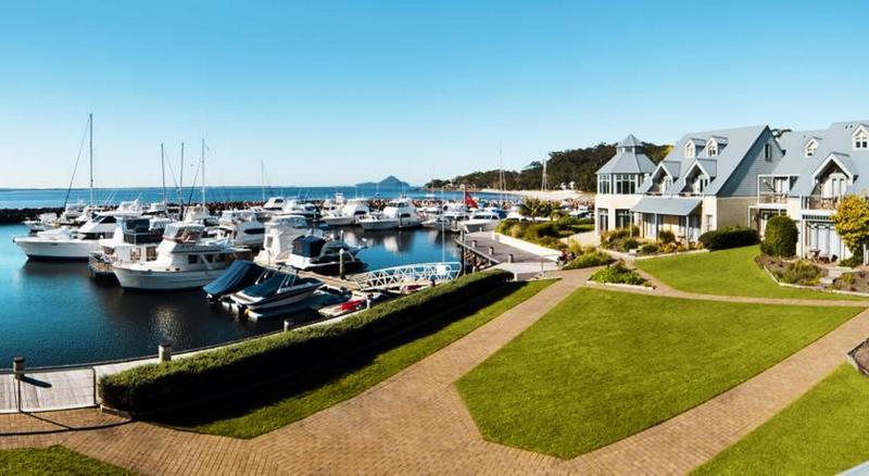 Anchorage Port Stephens Hotel Corlette Exterior photo